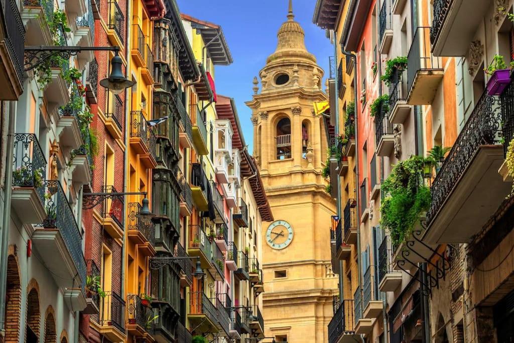 Acogedor Apartamento En El Corazon De Pamplona Eksteriør billede